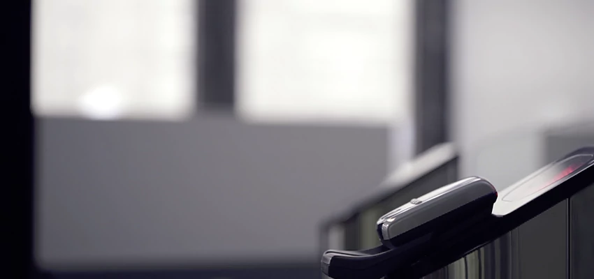 Commercial Automatic Door Locks Repair in Reedley, CA