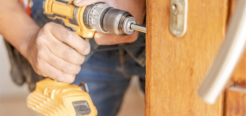 Emergency A1 Locksmith Services in Reedley, California